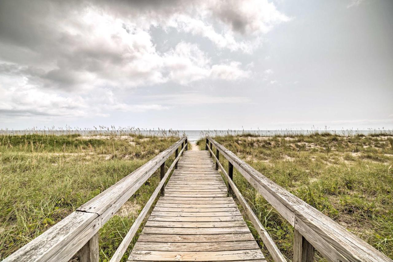 Oceanfront Carolina Beach Condo With Pool And Views! Luaran gambar